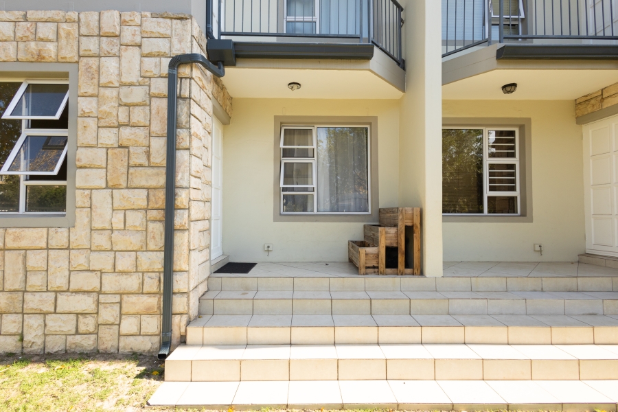 2 Bedroom Property for Sale in Buh Rein Estate Western Cape